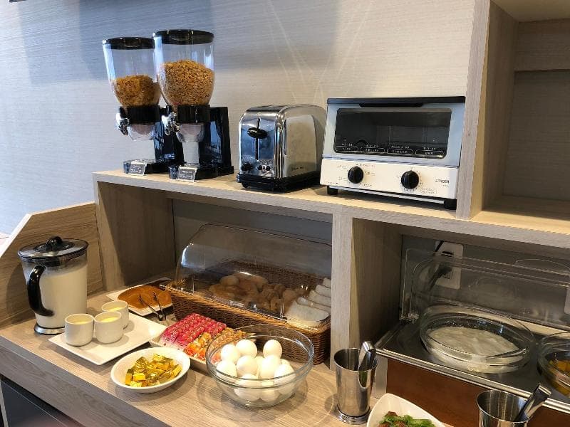 Kuretake Inn Osaka Sakaisuji Hommachi 1
