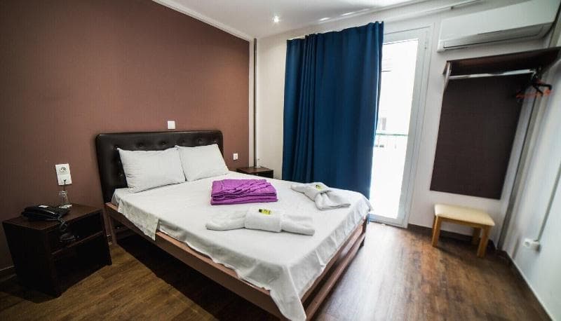 Mansion Hotel 3