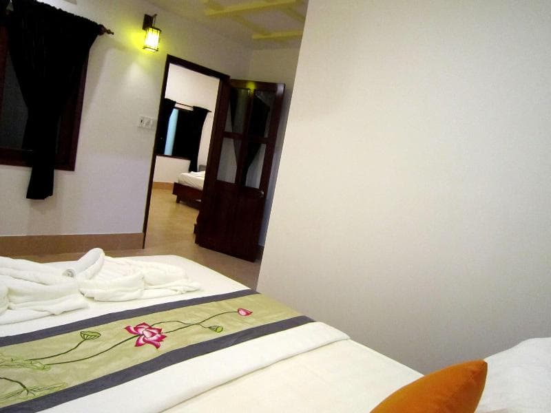 Mango Home Riverside 4