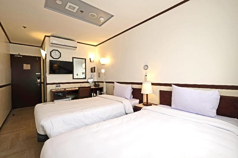 Toyoko Inn Cebu 4