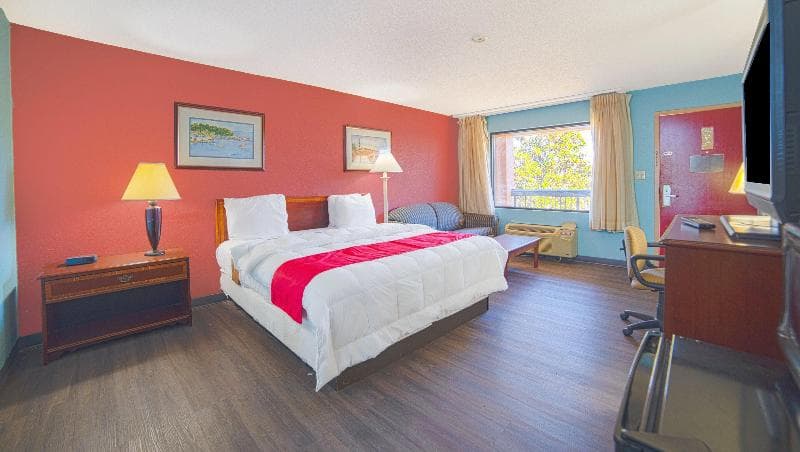 Mayfair Inn By Oyo Williamston Hwy 64 4