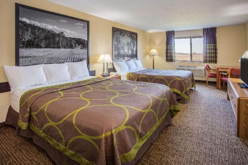 Super 8 By Wyndham Remington 4