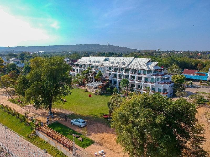 Vieng Khong Hotel (Adults Only) 3