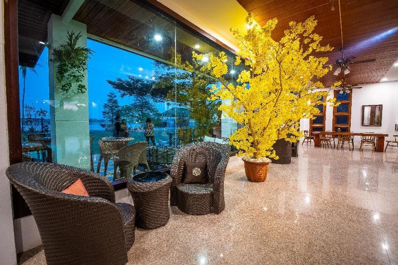 Vieng Khong Hotel (Adults Only) 4