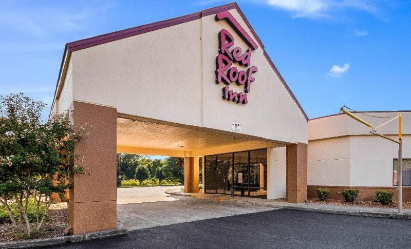 Red Roof Inn Clarksville 5