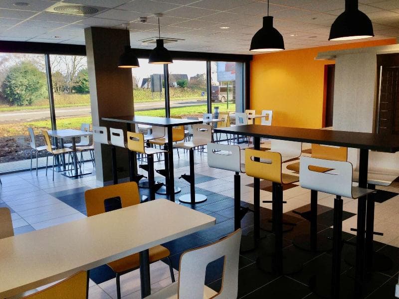 B&B Hotel Laval Ouest main