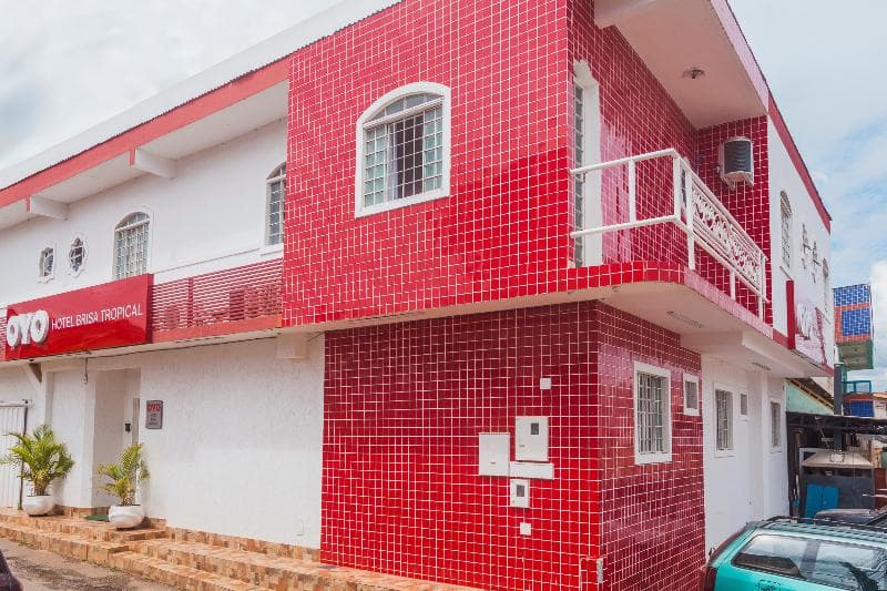 Oyo Hotel Tropical 5