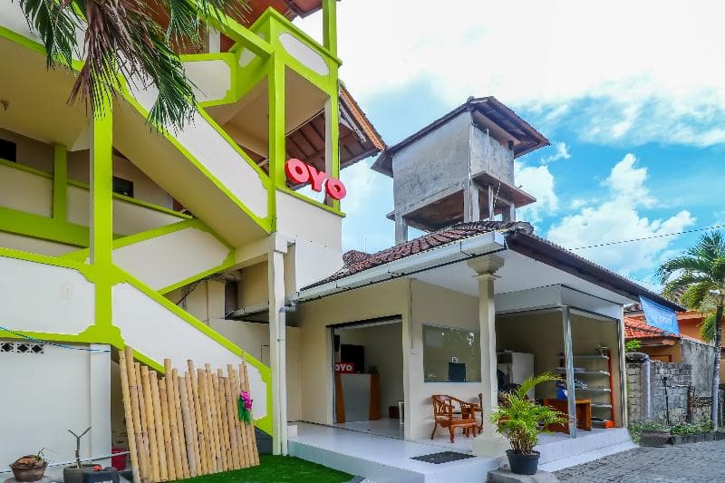 Oyo 2184 Nan Berlian Inn 1