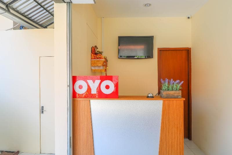 Oyo 2184 Nan Berlian Inn 4