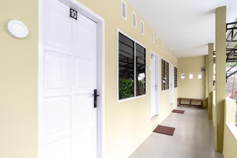 OYO 1507 Doriyu Homestay 4