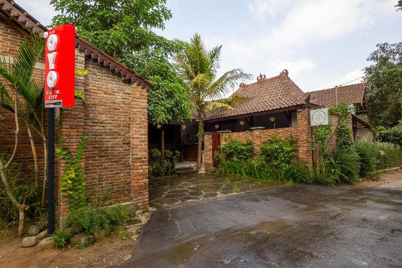 Abhaya Mudra Homestay by OYO Rooms 4