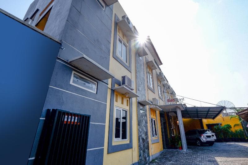 Hotel Super Oyo 2209 Solo Point Guest House Syariah 5