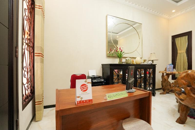 Anie Residence By Oyo Rooms 4