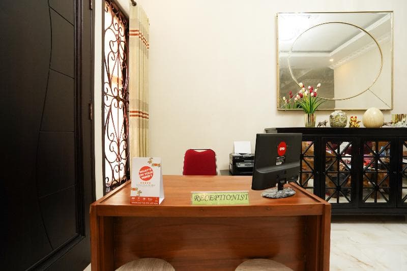 Anie Residence By Oyo Rooms 5