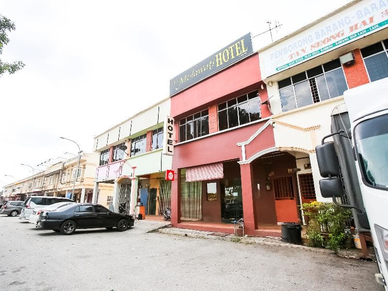 Oyo 89656 Melati Hotel Nilai 3