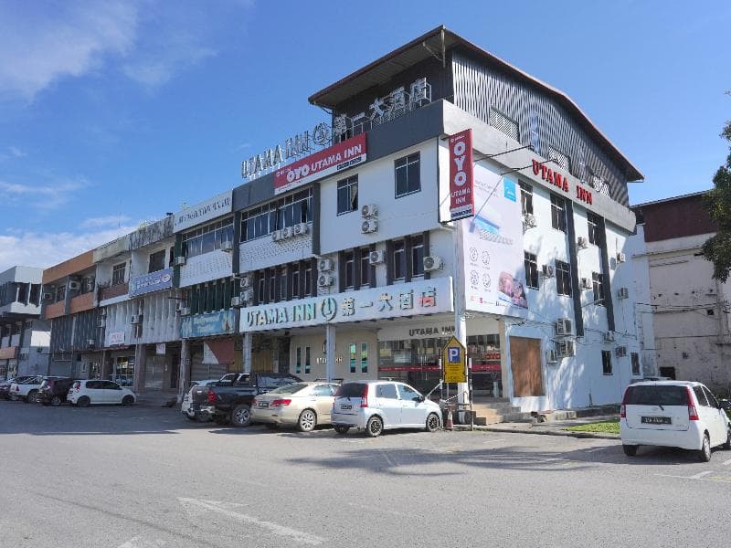 Oyo 89544 Utama Inn 5