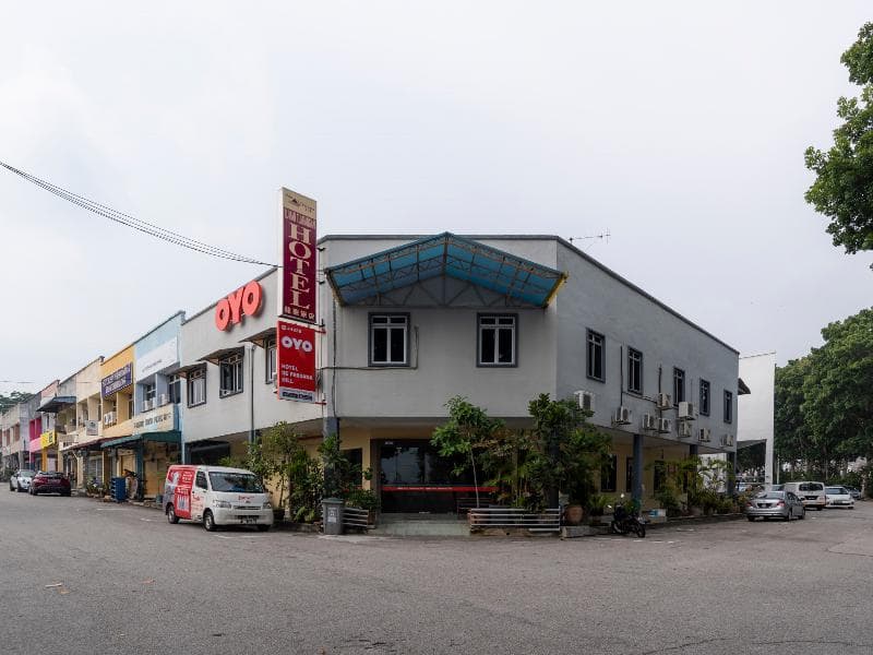 Oyo 44036 Hotel De Perdana Hill 1