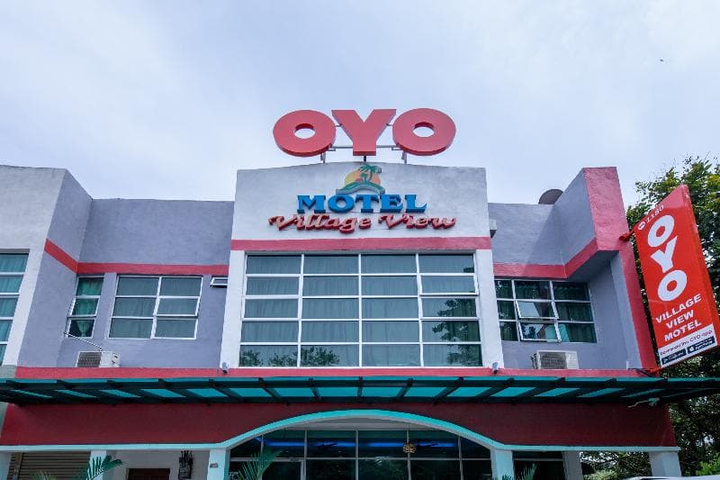 Oyo 1180 Village View Motel 4