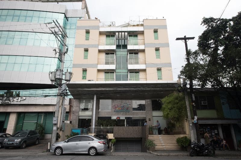 Festive Hotel 3
