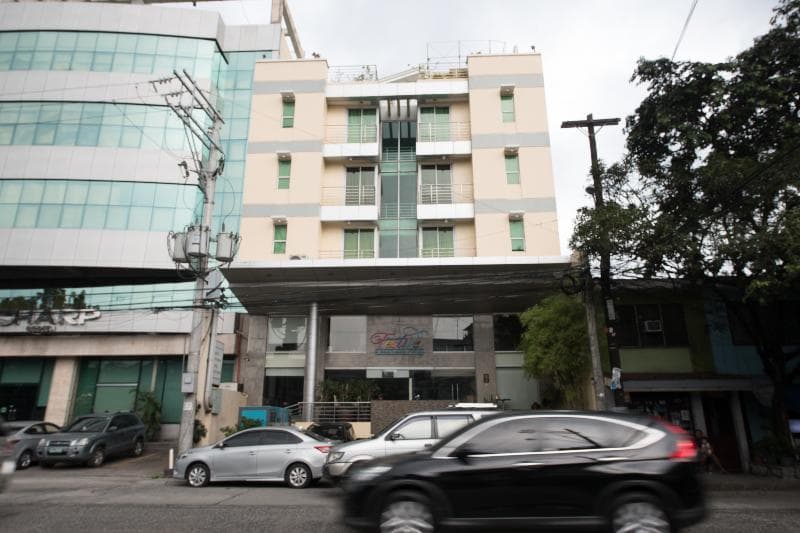Festive Hotel 4
