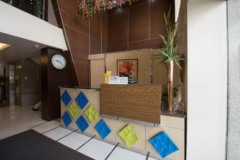 Festive Hotel 5