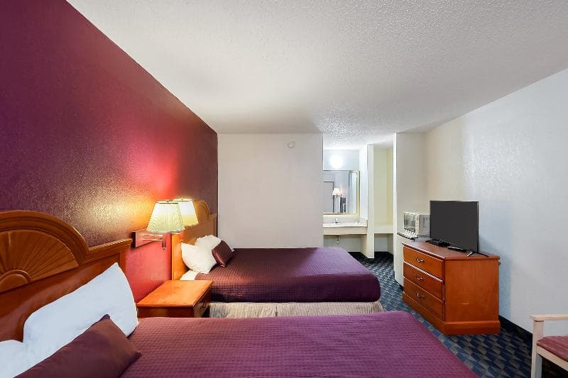 Oyo Hotel Manning Sc 4