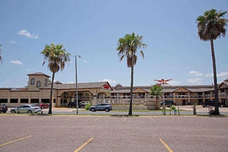 Oyo Hotel Mcallen Airport South photo 1
