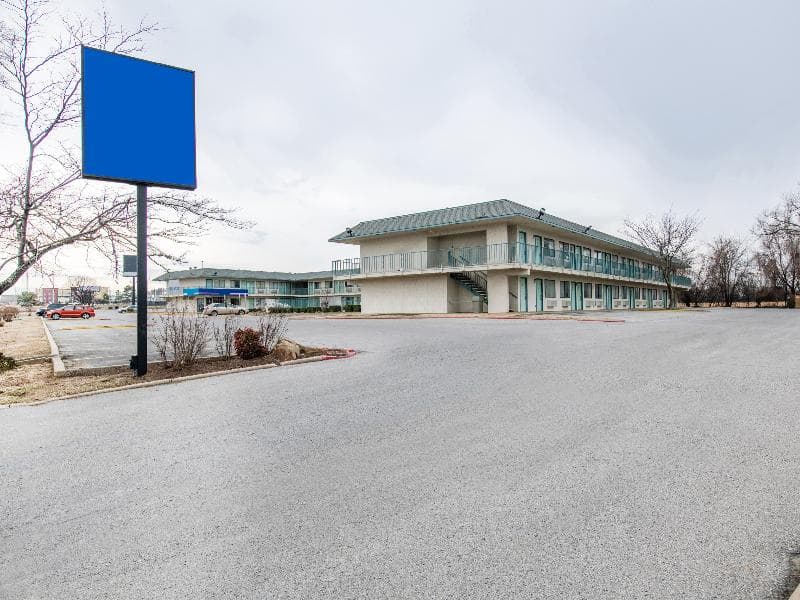 Tulsa Route 66 West main