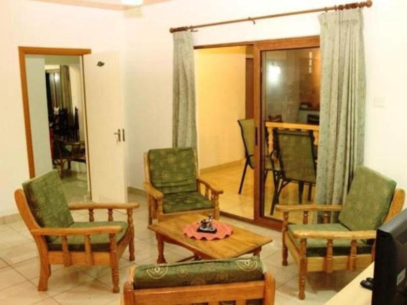 Forest Lodge Guest House 3
