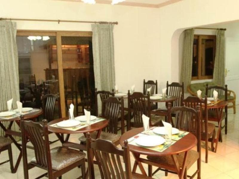 Forest Lodge Guest House 4