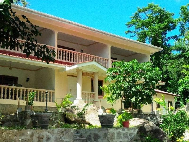 Forest Lodge Guest House 5
