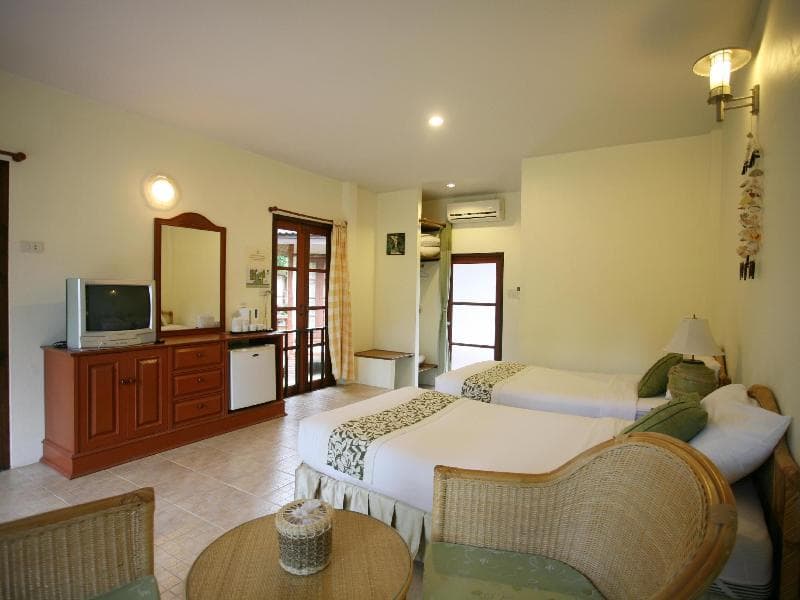 Suan Bankrut Beach Resort 5