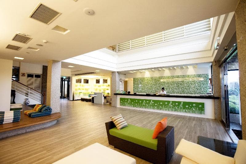 Chat Hot Spring Resort 3