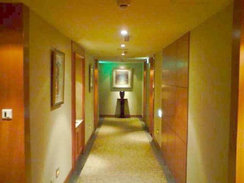 Elegance Hotel 4