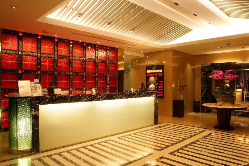 Grand Forward Hotel 3