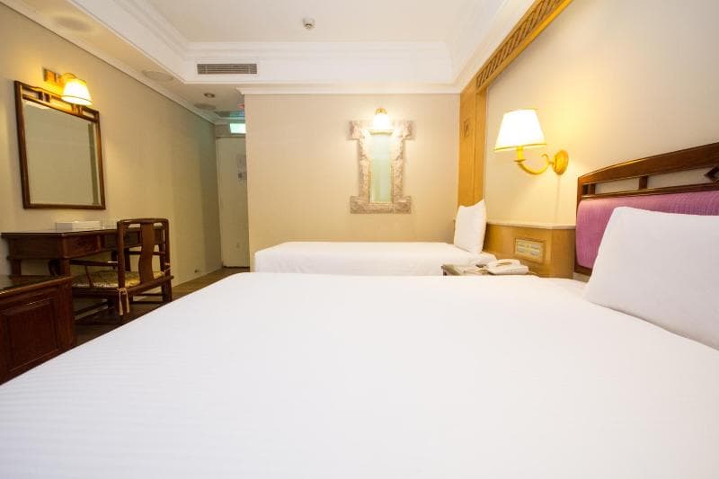 Sl Hotel 4