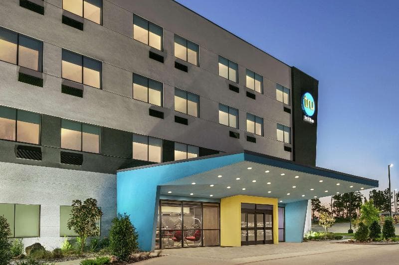Tru by Hilton Longview 5
