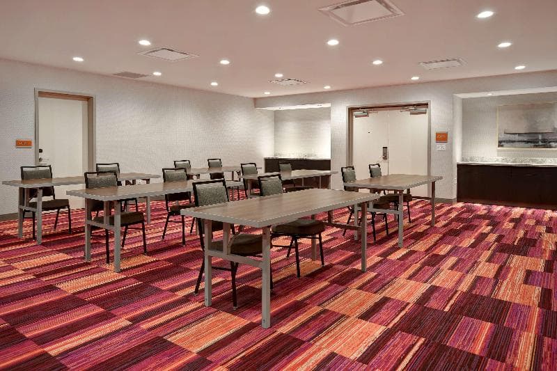 Home2 Suites By Hilton Eau Claire South main