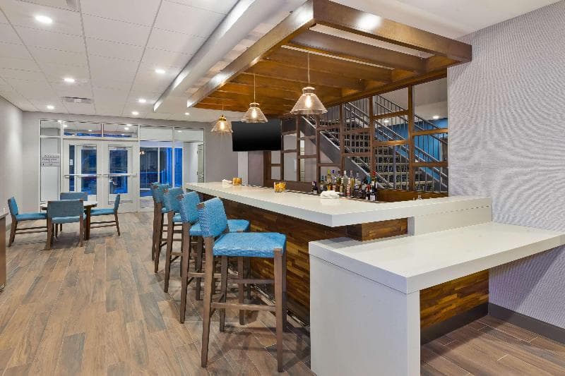 Hampton Inn Cape Cod Canal 2