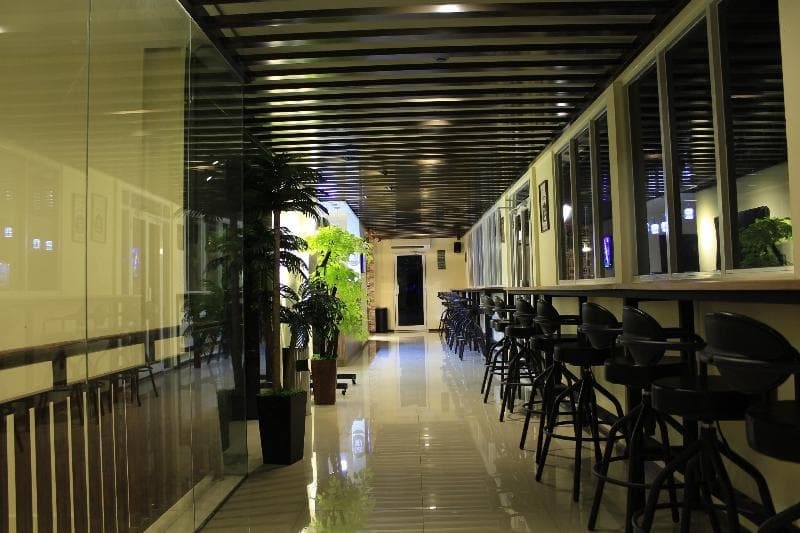Sunbreeze Hotel 5