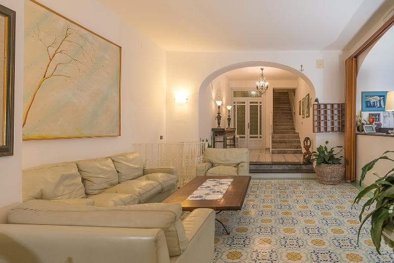 Villa Maria 5
