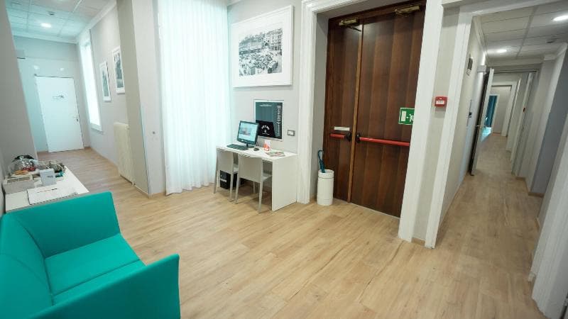 Nuovo Albergo Centro 5