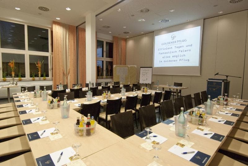& Restaurant Goldener Pflug photo 1