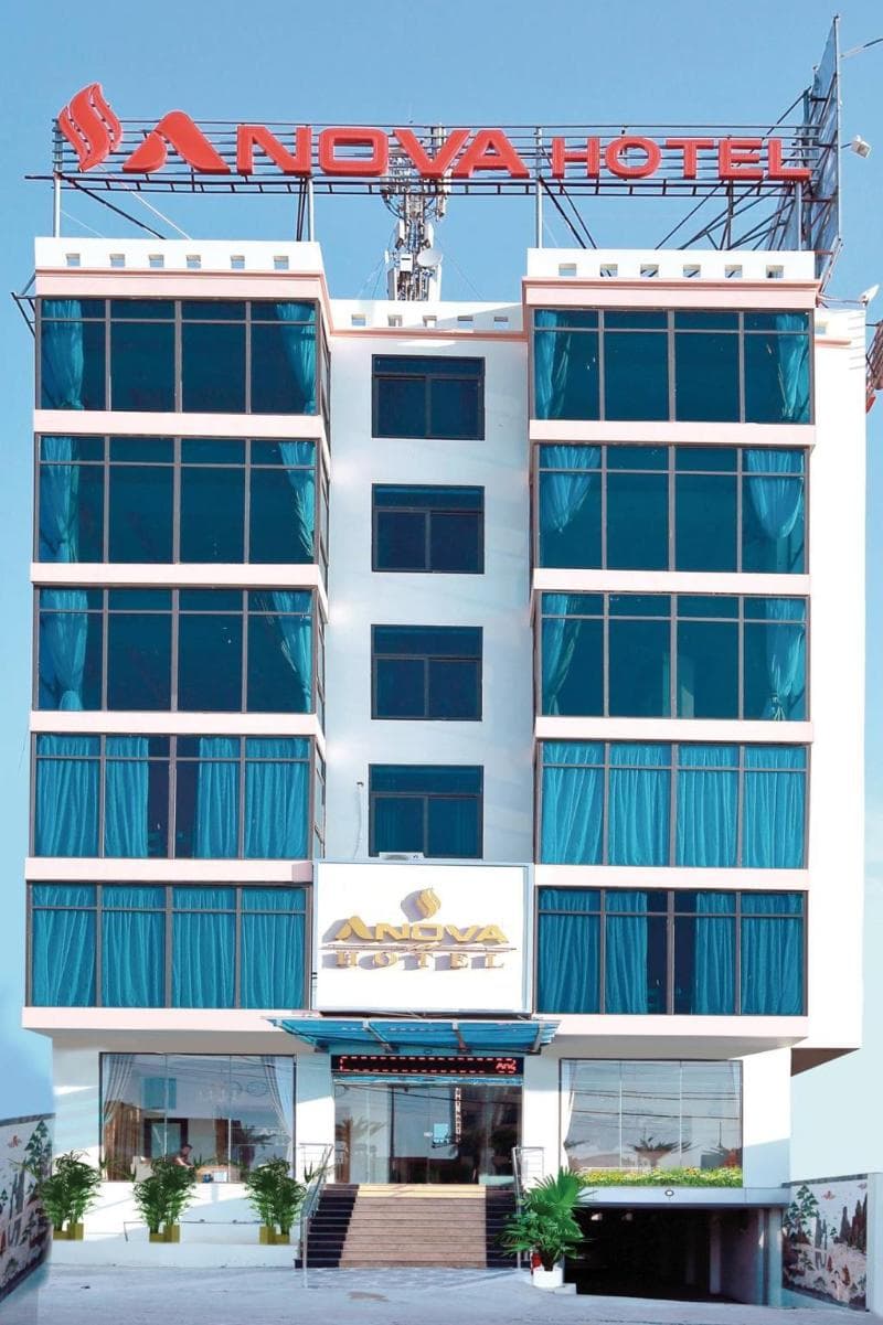 Anova Hotel 4