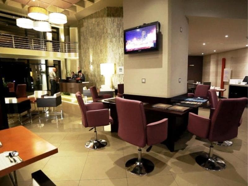 Voila Bagatelle Hotel 4