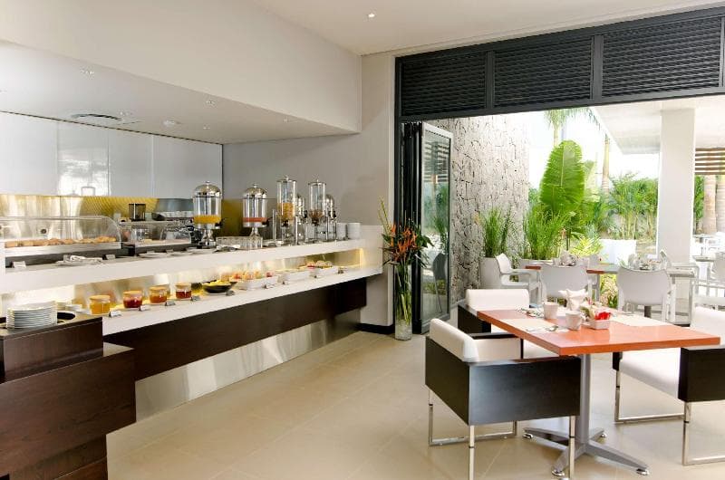 Voila Bagatelle Hotel photo 1