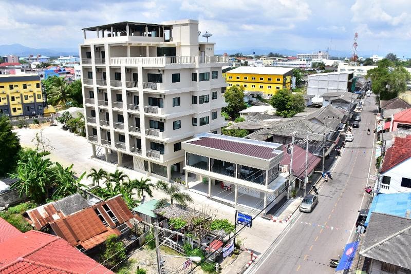 Prachuap Beach Hotel 5