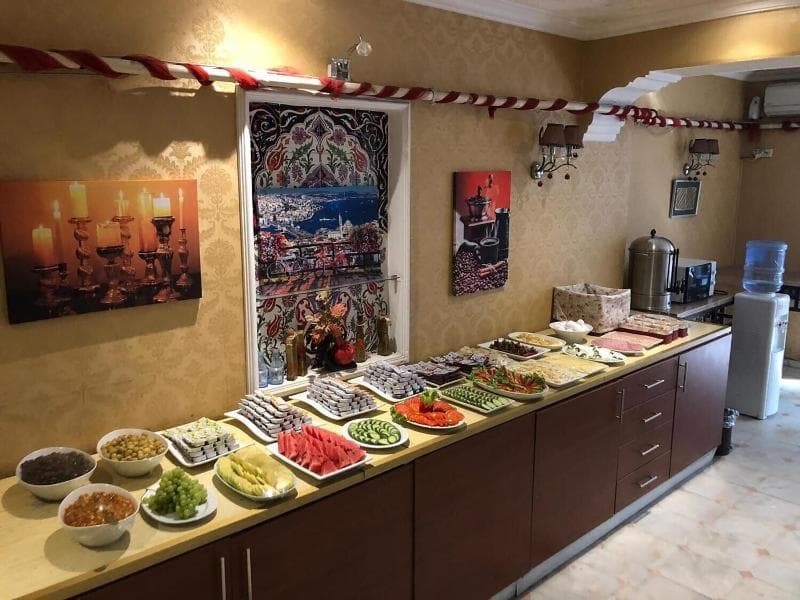 Megaron Hotel 2