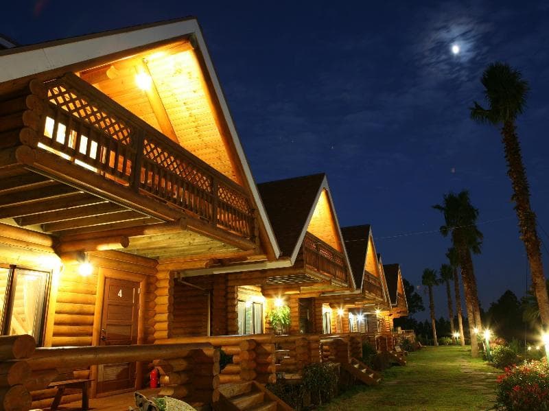 Jungmun Log Pension And Resort 3