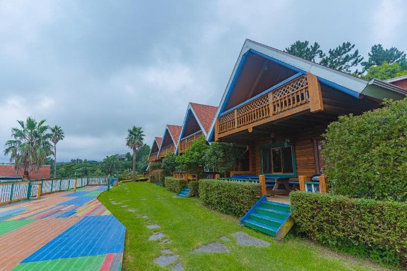 Jungmun Log Pension And Resort main